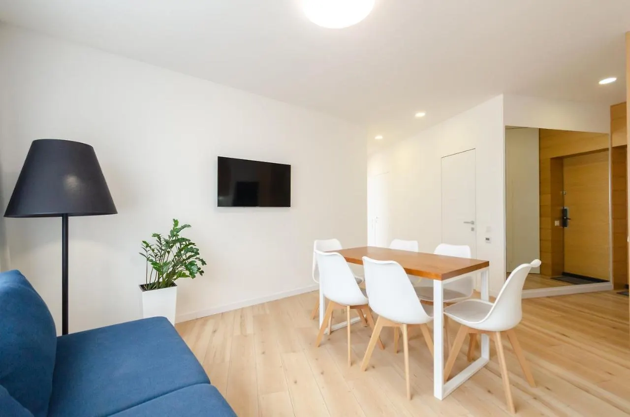 Petrovdom 35-74 In Panoramic 2 Bedroom Apartments At Rc Kvartet, 16Г Vasyl Lypkivskyi Street Kyiv Ukraine